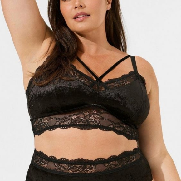 torrid Other - Velour Bralette